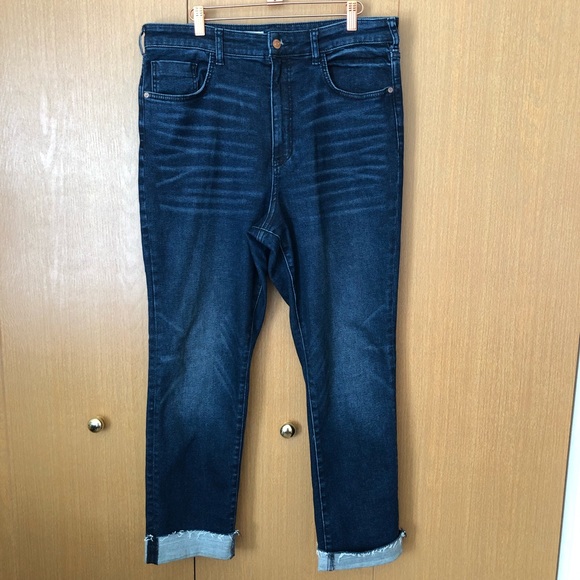 Anthropologie Pilcro High Rise Cigarette Jeans 32 - Picture 4 of 7